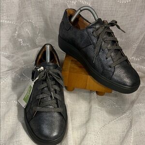 NWT Ganter soft leather lace up zip shoes